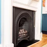 Regency Grade II Listed Townhouse By Centre And Beach